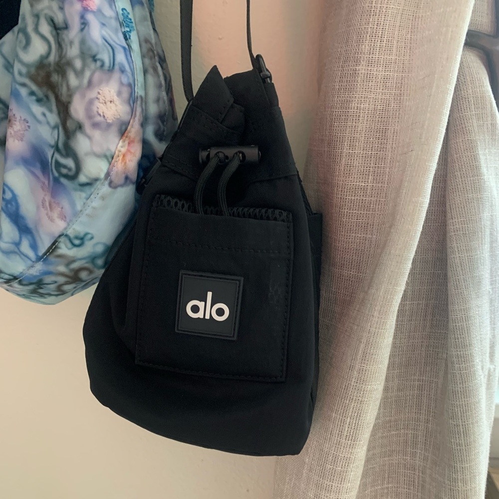 Alo Crossbody Bucket Bag